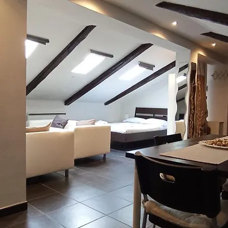 Apartment Olimpico *